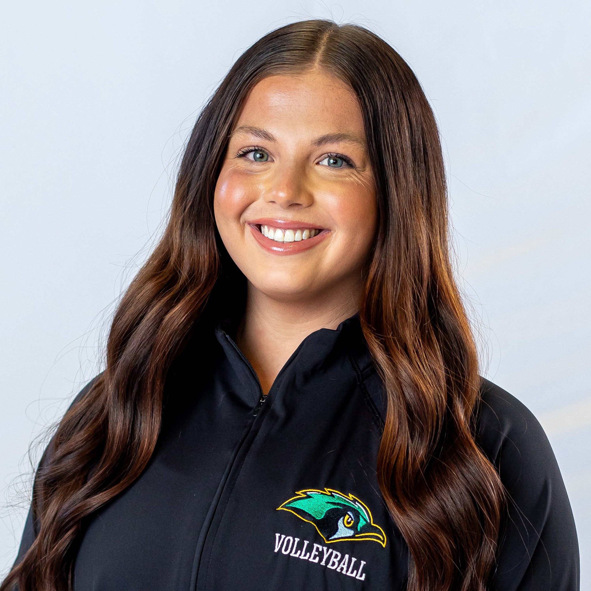 Alexis Kapales headshot